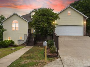 281 Dalton Dr, Branson, MO 65616