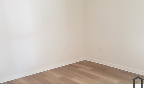 2nd image of 635 W Crawford St