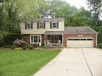 339 Catalina Dr photo 1