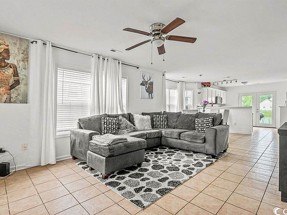 5th image of 434 Overcrest St