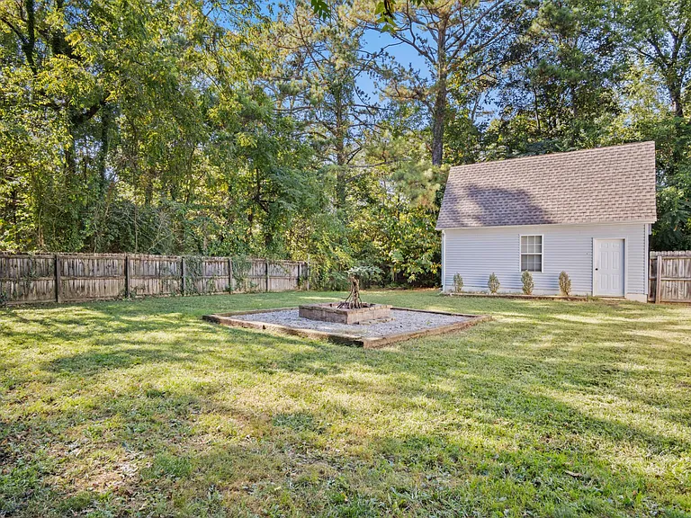 7925 Westland Dr — Photo 28