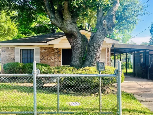 561 Sassafras Ave, Shreveport, LA 71106