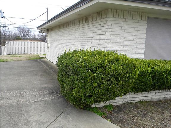 2nd image of 3007 Cortez Dr