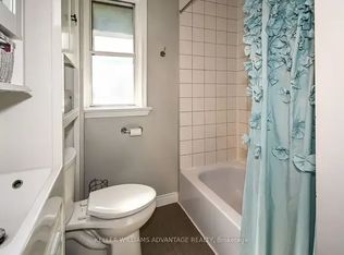 226 Pickering St #2, Toronto, ON M4E3J8