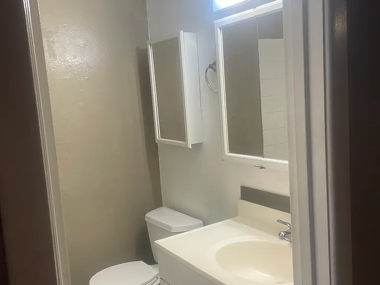 509 W Main St #5 — Photo 18