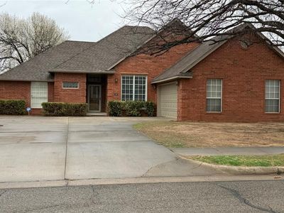 519 Sparrow Hawk, Edmond, OK, 73003