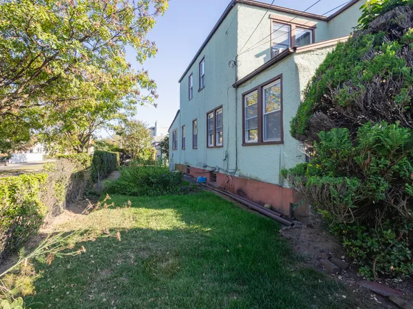 135-01 232nd Street image 7 of 23