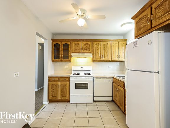 5th image of 3317 Fountainbleau Dr
