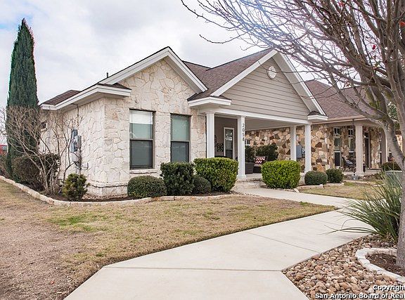 2nd image of 2058 Cotton Blvd
