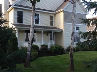 3 C Applewood Dr, Ballston Lake, NY 12019