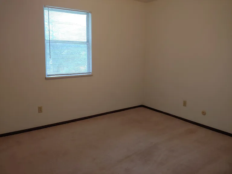 606 Adaya Ln — Photo 10
