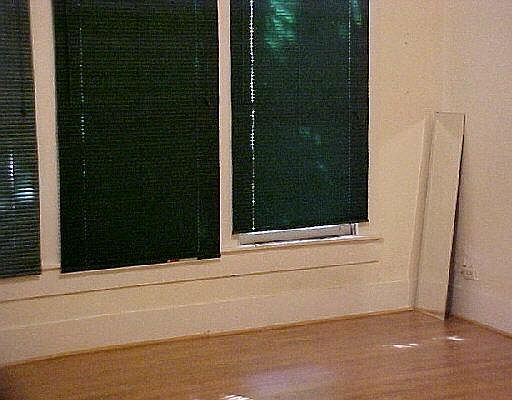 4th image of 662 COMAL AVE