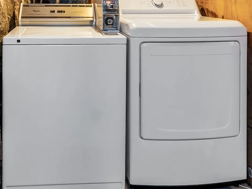 Basement Washer dryer