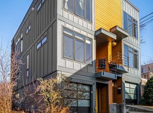 1518 Baldwin St, Baltimore, MD 21211