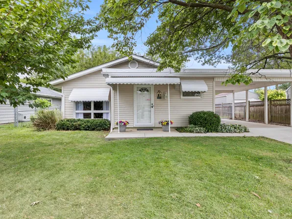 272 Carilla Ln, Columbus, OH 43228