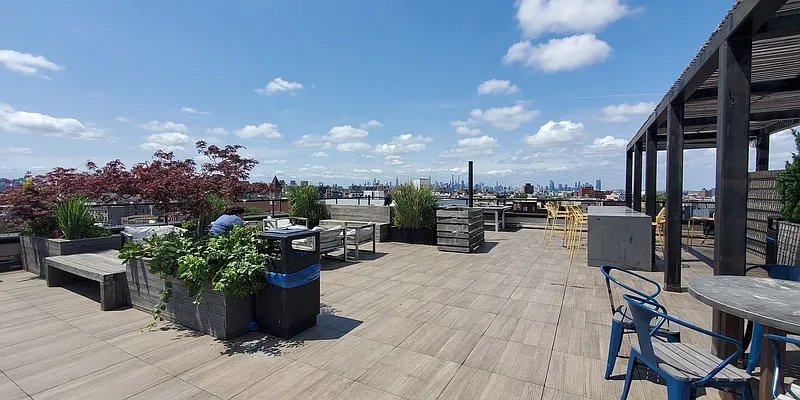 Rented by Rentopia | media 43