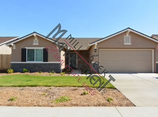 2137 E Woodsville Ct, Visalia, CA 93292