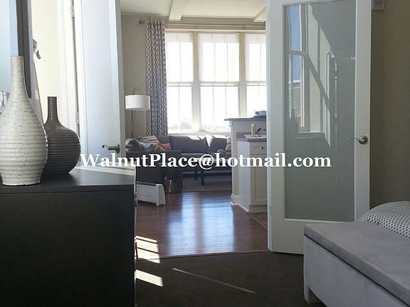 5th image of 320 Walnut St APT 211