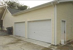 3rd image of 1423 River Rock Blvd