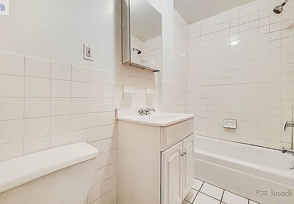 5th image of 1731 2nd Ave APT 4FS
