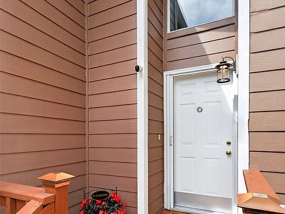 4th image of 2528 S 354th Street
