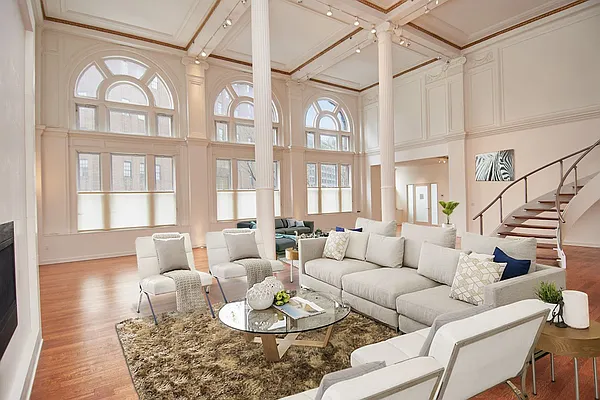 Sold by Manhattan Network Inc. | media 20