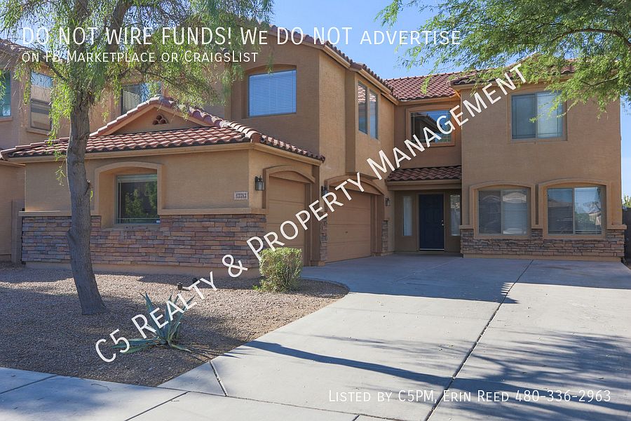 1st image of 43383 W Lindgren Dr