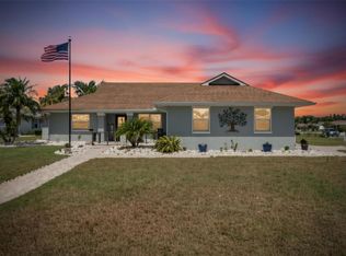 2002 View Dr E, Sun City Center, FL 33573