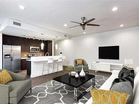 3rd image of 604 N Bluff Dr Unit 141
