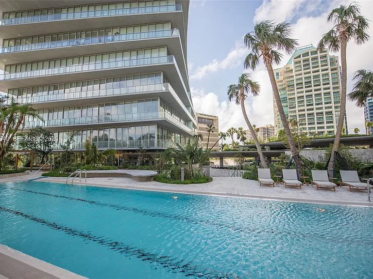 2669 S Bayshore Dr #704N — Photo 8