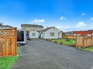 13423 48th Ave S, Tukwila, WA 98168