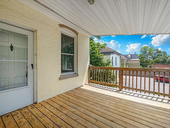 2nd image of 457 N Potomac St APT 3