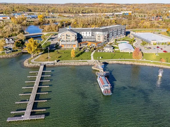 205 Lakeshore Dr #516, Canandaigua, NY 14424