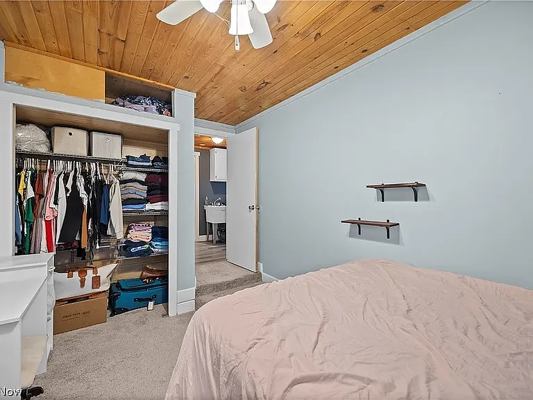 4556 Hawthorne Ave — Photo 16