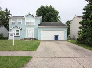 39215 Randolph Ct, Westland, MI 48186