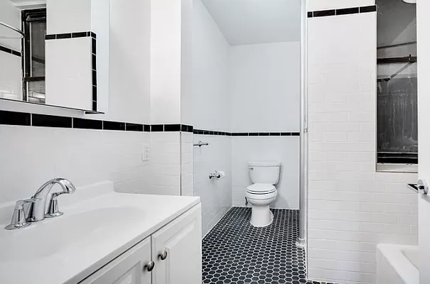 Rented by Living New York | media 8