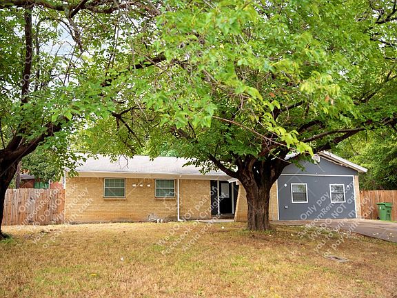 2nd image of 1204 Thannisch Ct