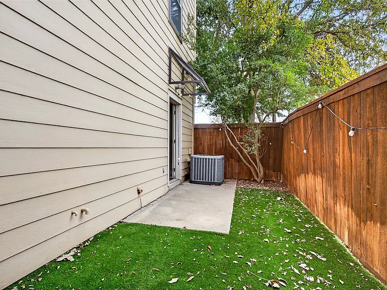 4050 McKinney Ave #12 — Photo 28