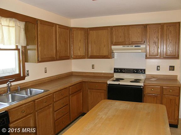 4th image of 10653 Bonneville Ln