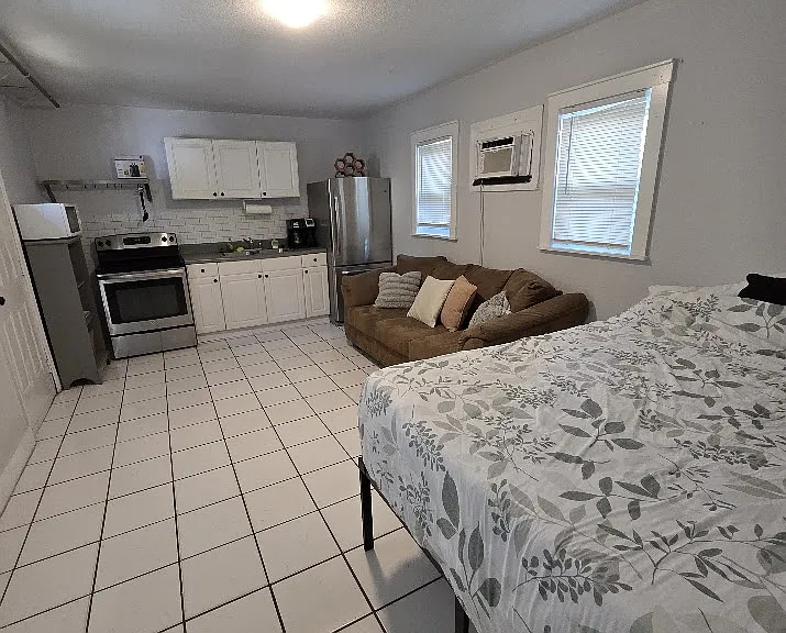 1611 Ballard Park Dr #A — Photo 11