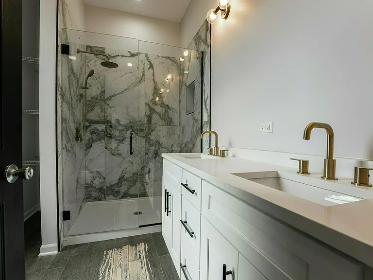2702 W Thomas St #3 — Photo 20