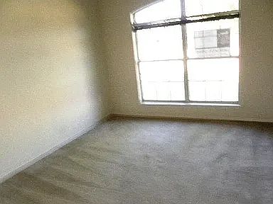 5th image of 13004 Almond Dr