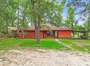 98 N Lakeside Dr, Huntsville, TX 77320