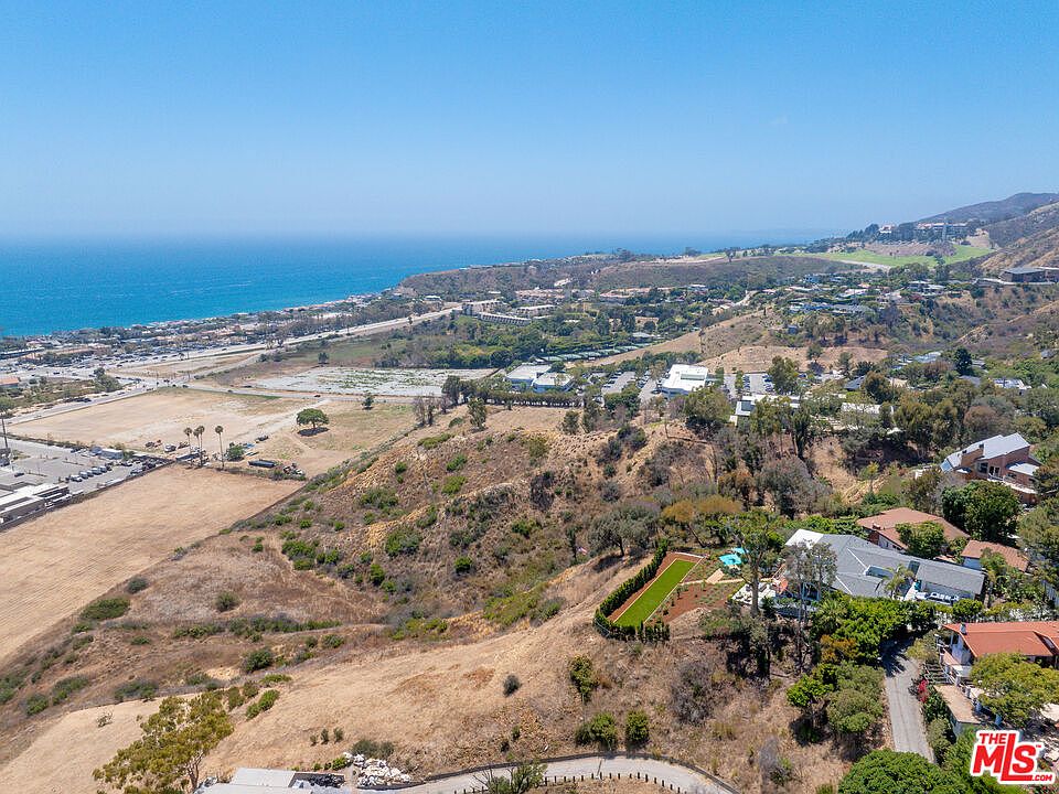 1st image of 23704 Harbor Vista Dr