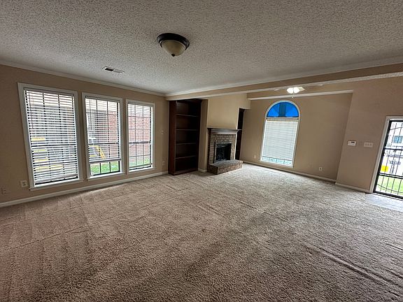 2nd image of 1636 Beaver Trail Dr