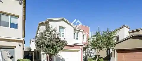 1st image of 116 Heathrow Lake Ave