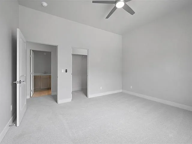 392 W Ridges Blvd #B — Photo 31