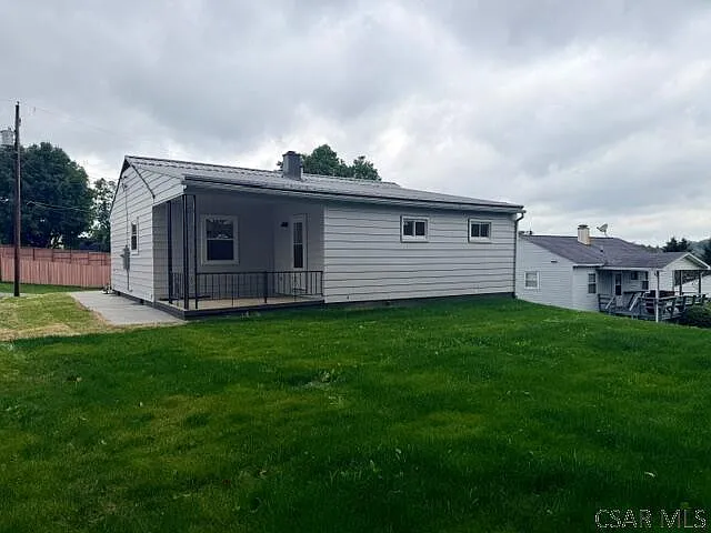 102 Elsie Dr — Photo 6
