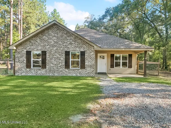45 George Ford Rd, Carriere, MS 39426