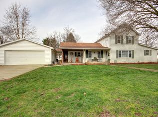 308 Franklin St, Penfield, IL 61862